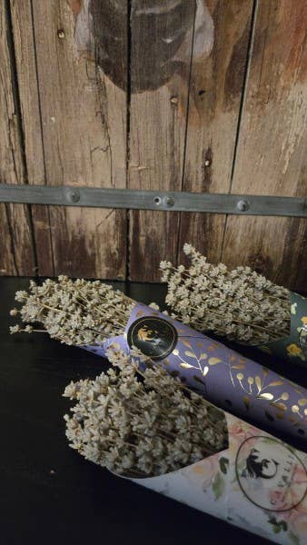 Lavender Posy Bouquet - Farm-Grown Dried Lavender