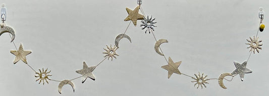 5ft Paper Garlands, sun moon star metallic - EPOQUE