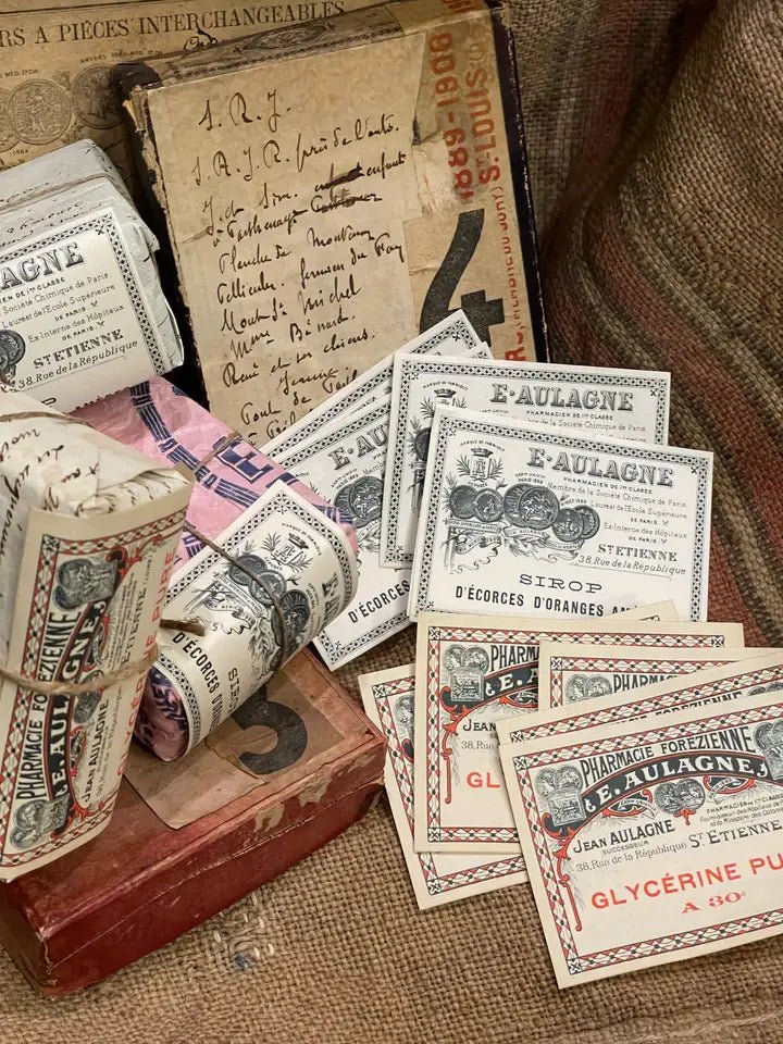 Antique French Labels – Set of 2 - EPOQUE