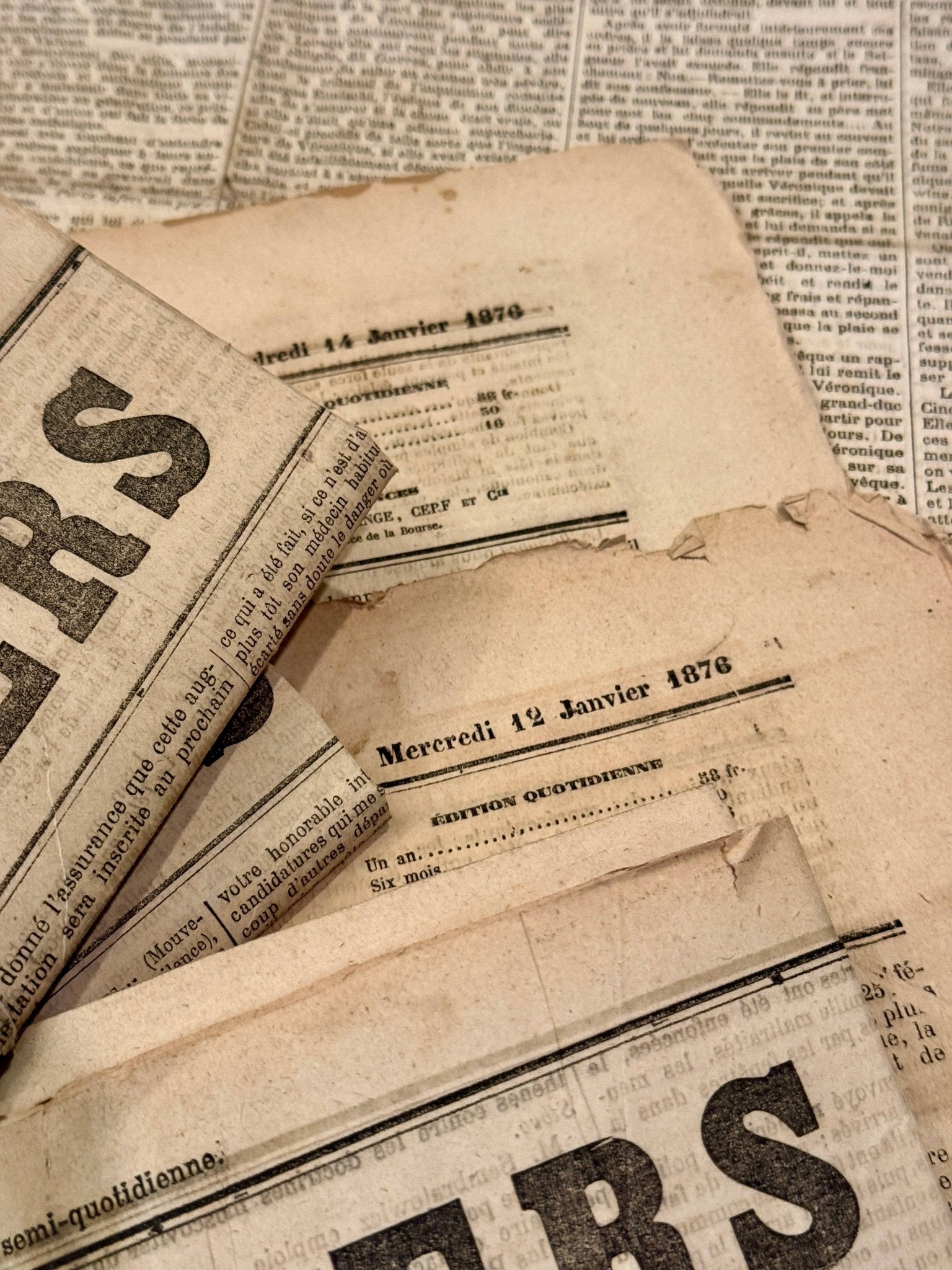 Antique French Newspapers - 1800s - EPOQUE