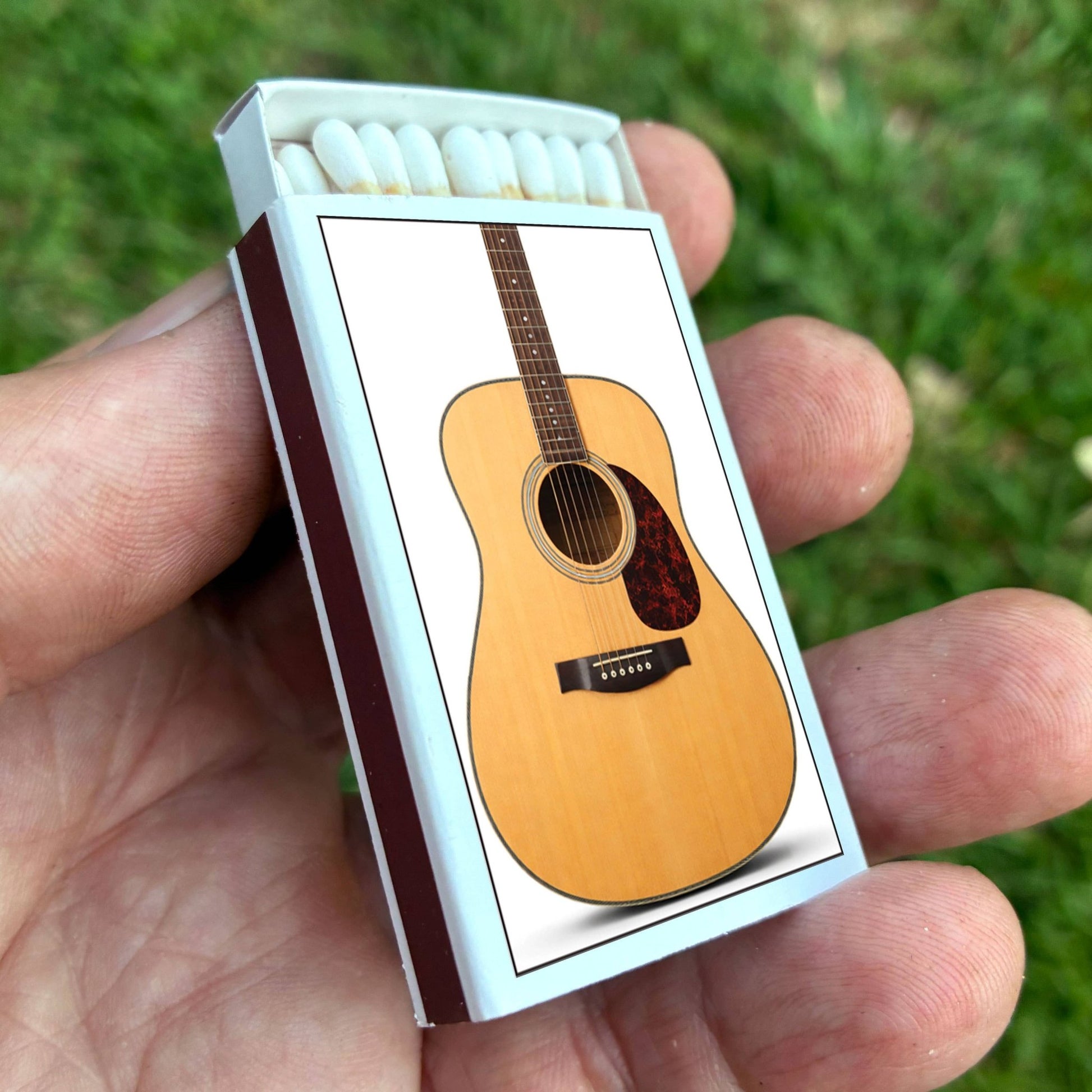 Matches • Acoustic Guitar • Home Decor for Candles & Incense - EPOQUE