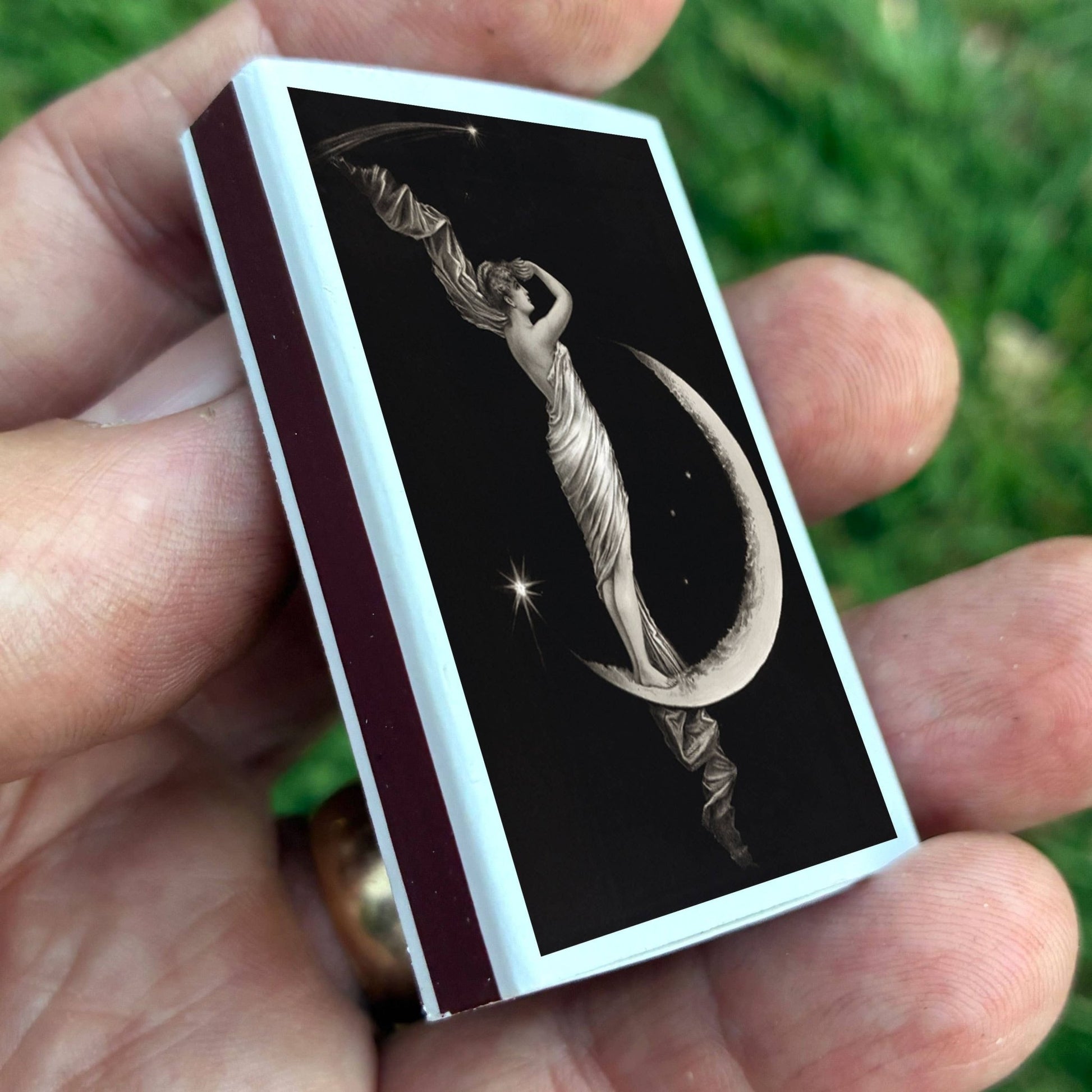 Matches • Art • Woman on Crescent Moon • Home Decor - EPOQUE