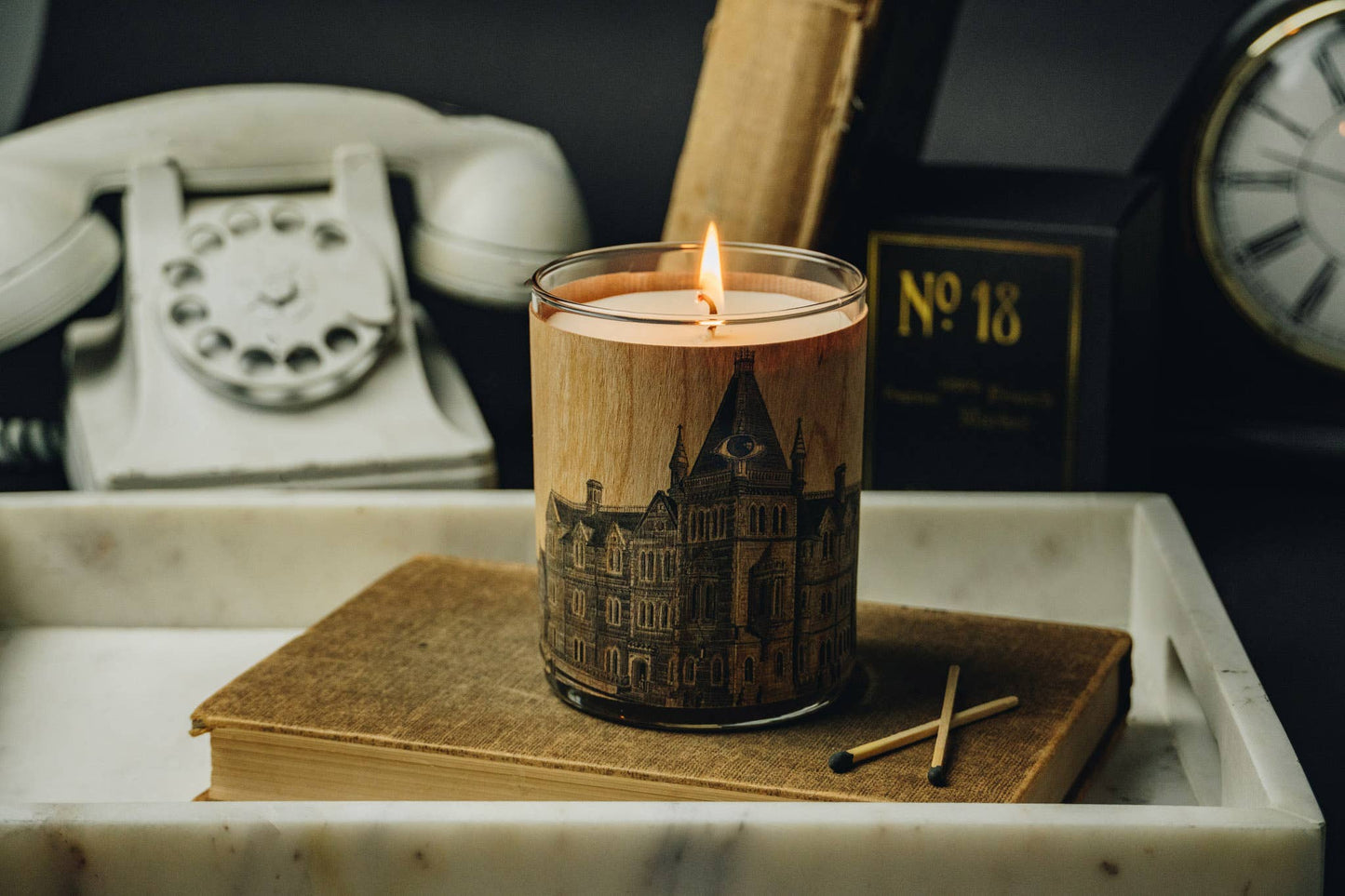 No 18 1920's French Market Candle - EPOQUE