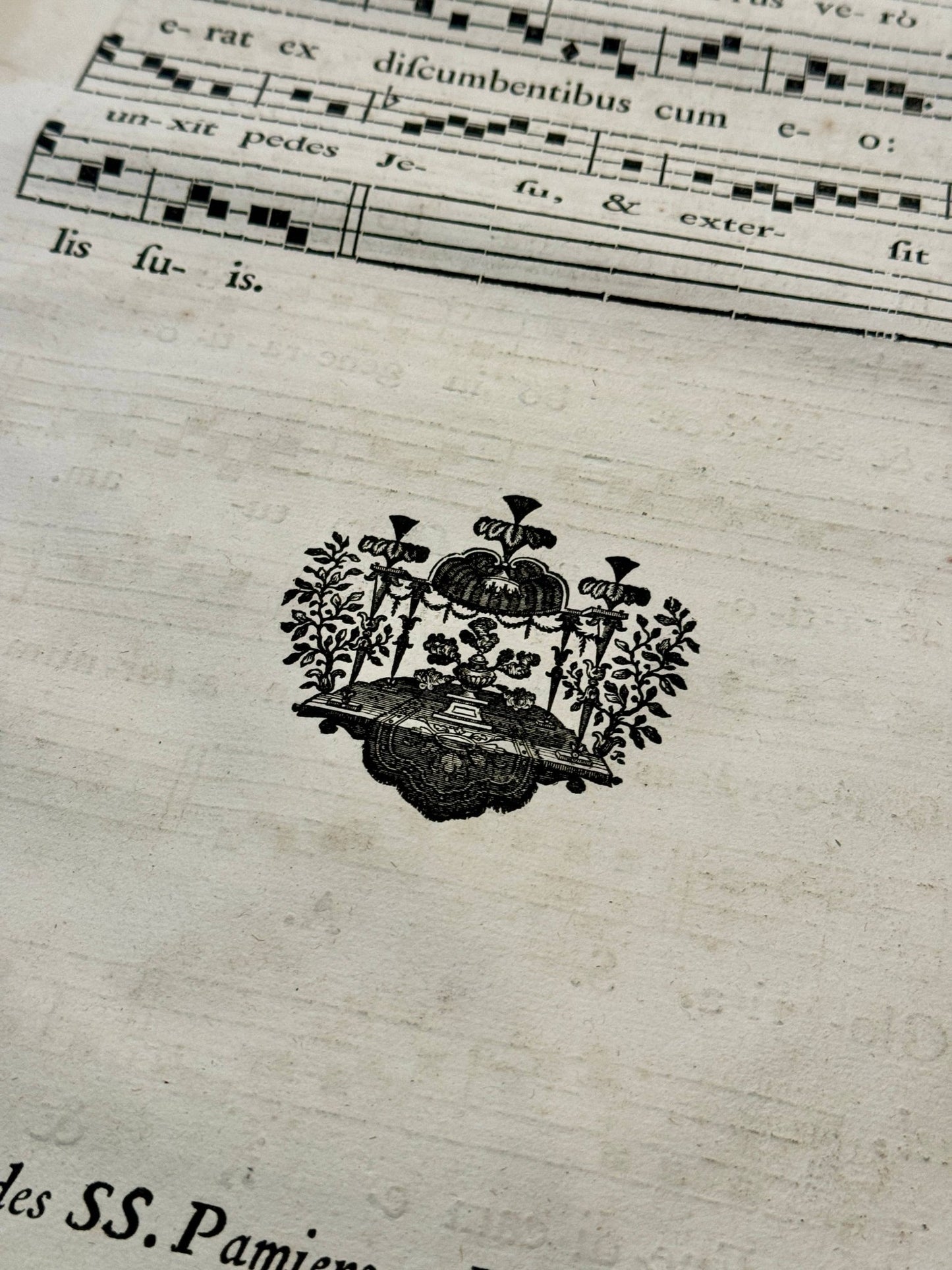 Original Page from 1700s Antiphonarium 250 Yrs Old – Set of 2 - EPOQUE