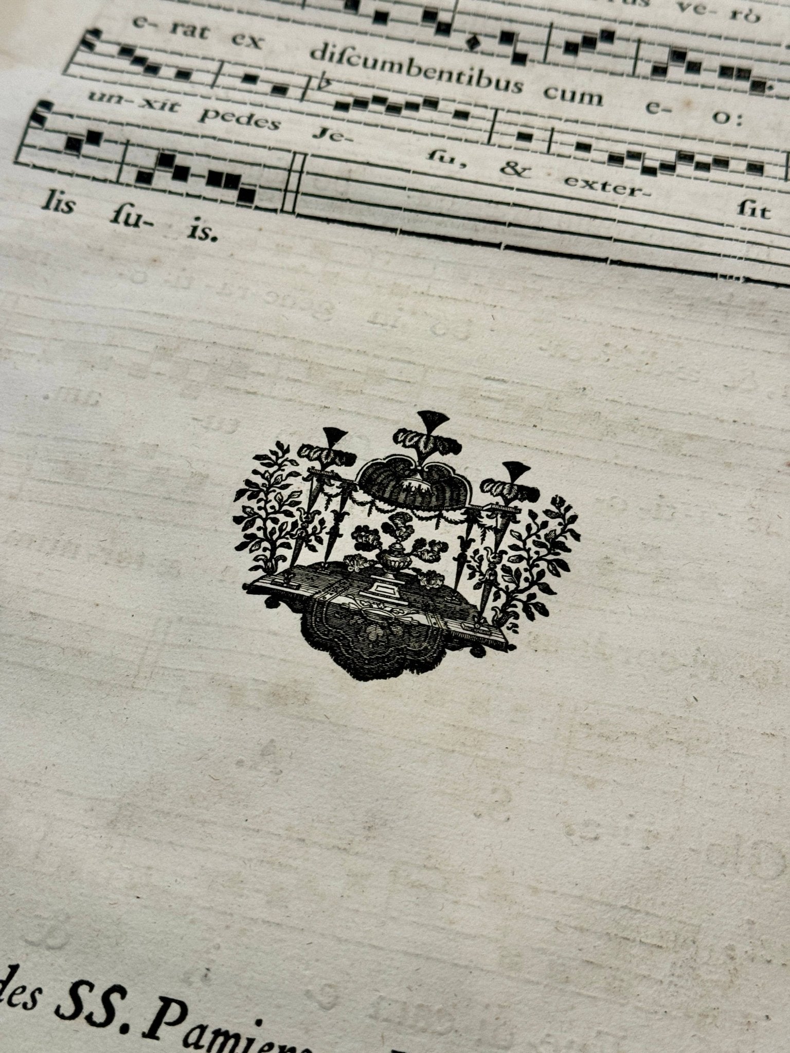 Original Page from 1700s Antiphonarium 250 Yrs Old – Set of 2 - EPOQUE