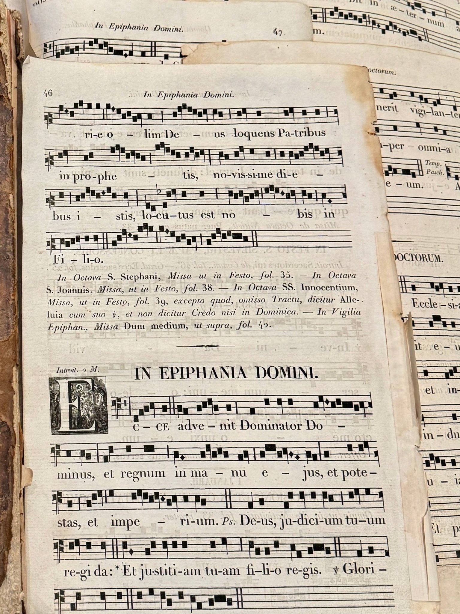 Original Page from 1700s Antiphonarium 250 Yrs Old – Set of 2 - EPOQUE
