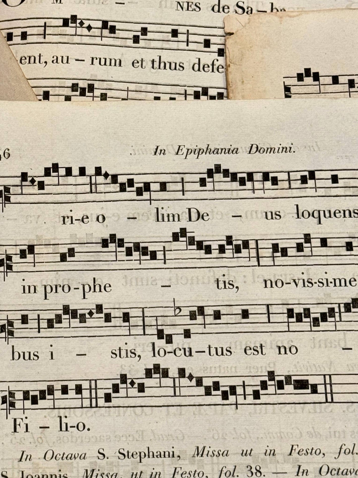 Original Page from 1700s Antiphonarium 250 Yrs Old – Set of 2 - EPOQUE