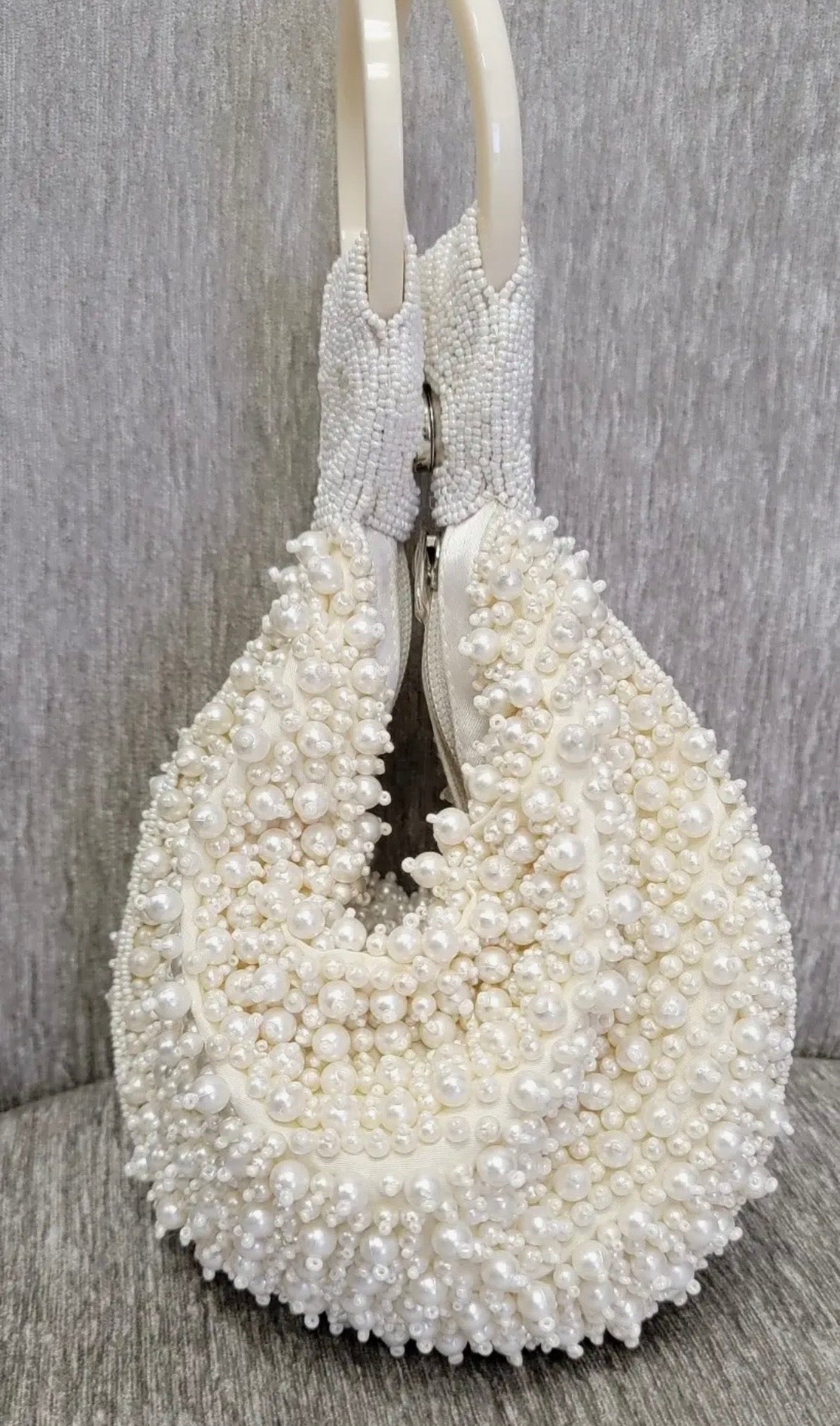 Pearl Luxury Ballroom Wristlet - EPOQUE