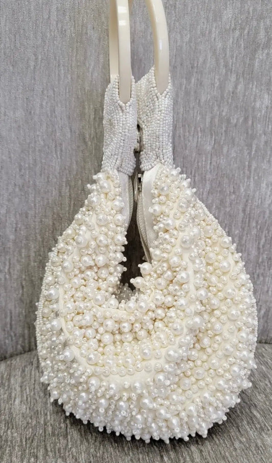 Pearl Luxury Ballroom Wristlet - EPOQUE